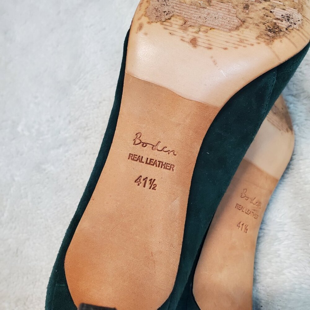 Women's Teal Suede Pointed-Toe D'Orsay Pumps - Picture 9 of 12